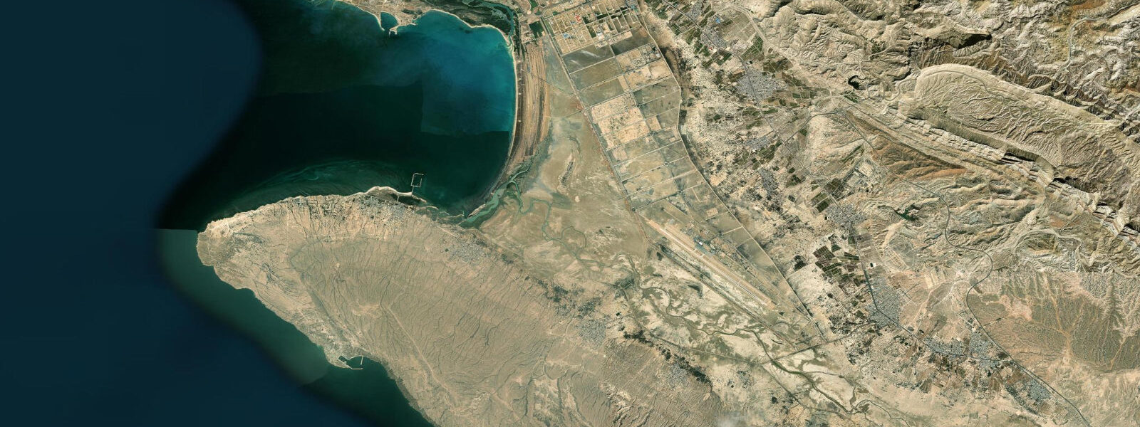 Satellite view of the coast near Asaluyeh