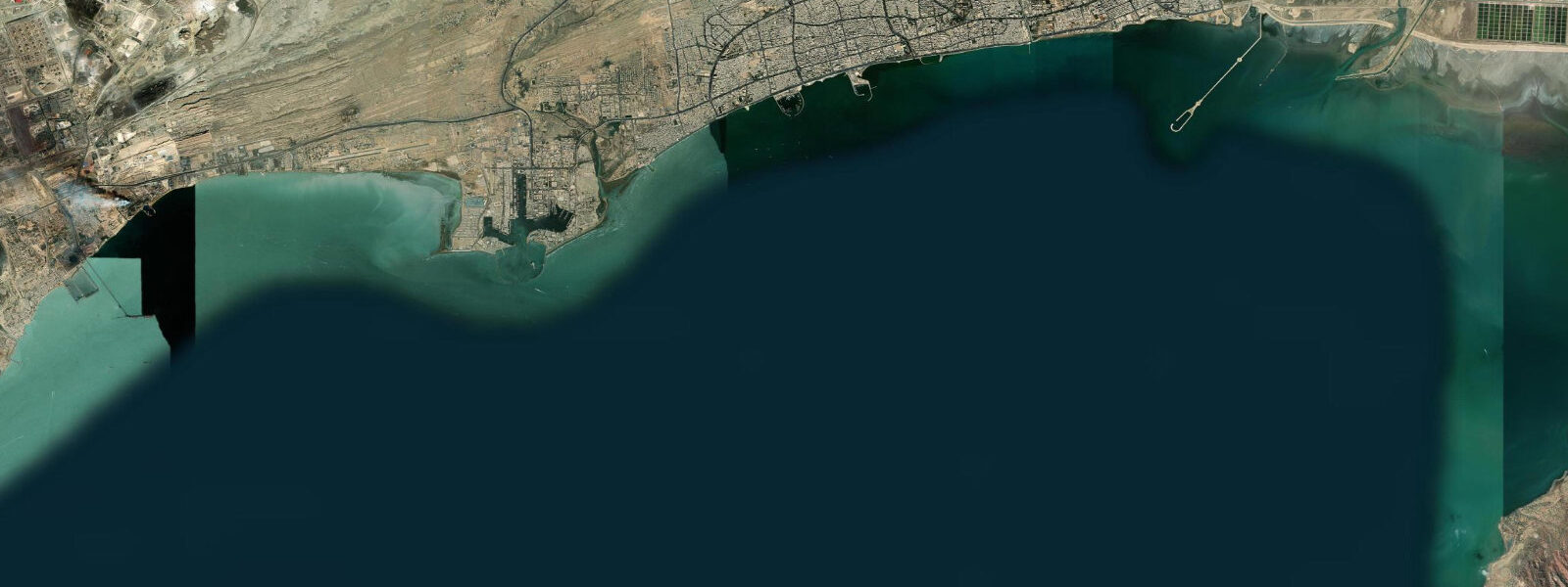 Satellite view of the coast near Bandar Abbas