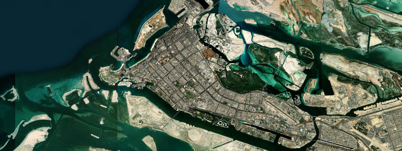 Satellite view of the coast near Abu Dhabi Corniche Beach
