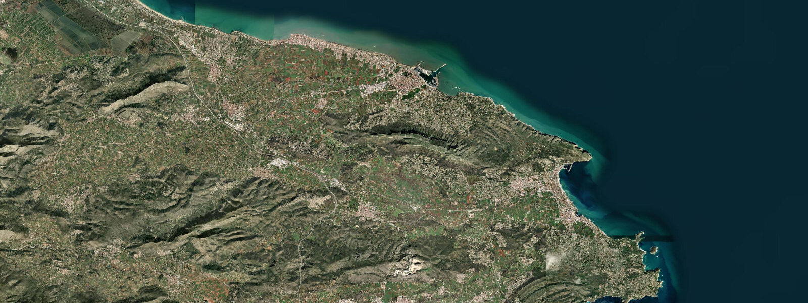 Satellite view of the coast near Dénia