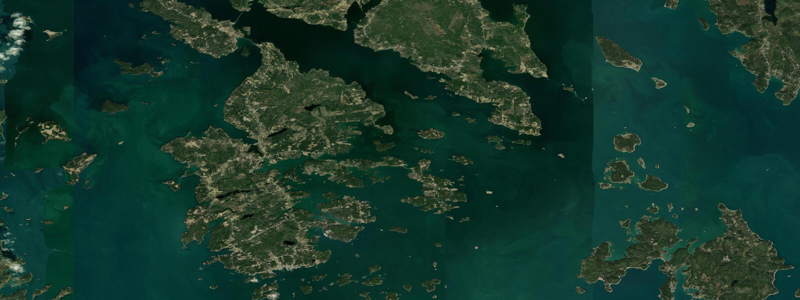 Satellite view of the coast near Devils Head