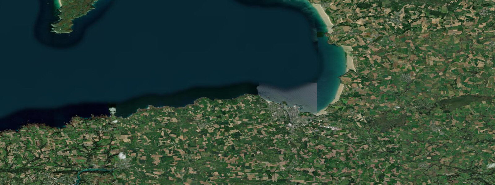 Satellite view of the coast near Douarnenez