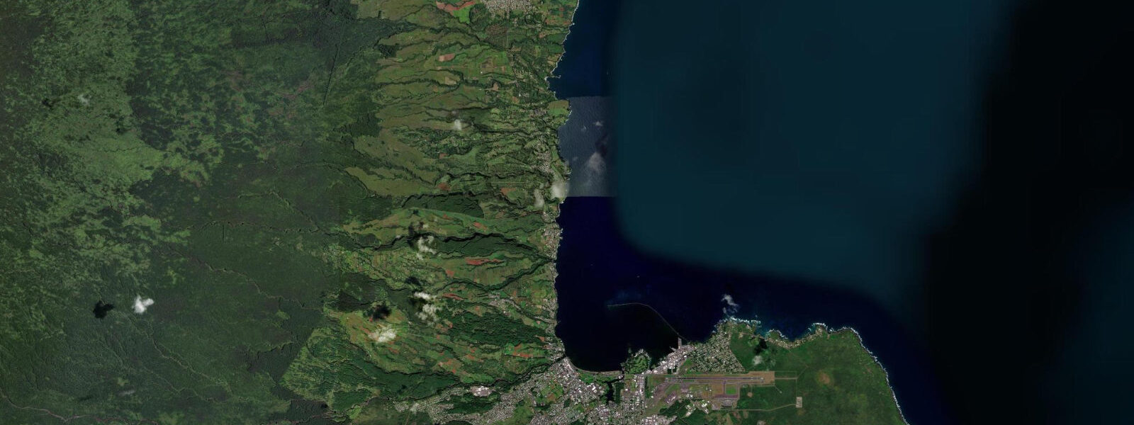Satellite view of the coast near Hilo