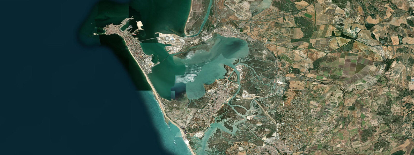 Satellite view of the coast near La Carraca
