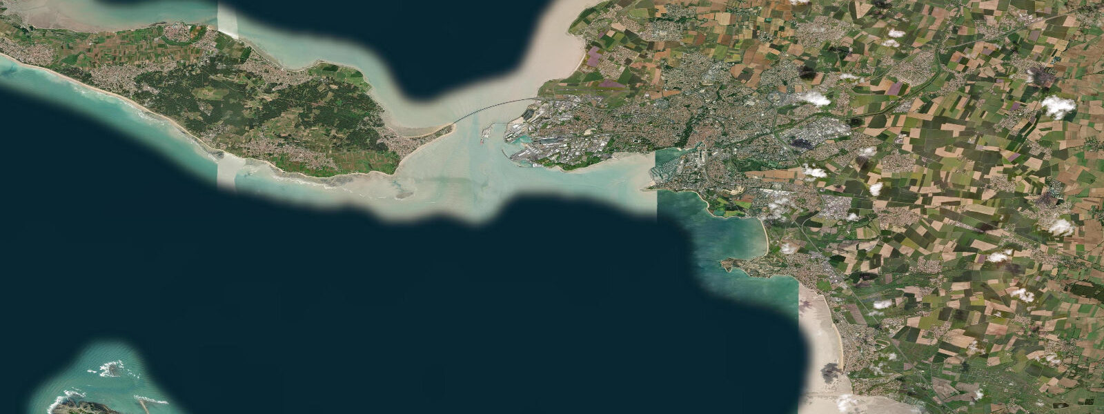 Satellite view of the coast near La Rochelle