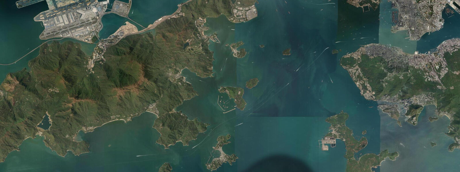 Satellite view of the coast near Mui Wo (Silvermine Bay)