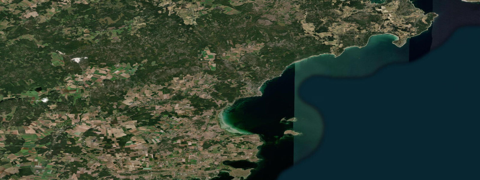 Satellite view of the coast near Ljugarn