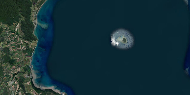 Satellite view of the coast near Low Islets