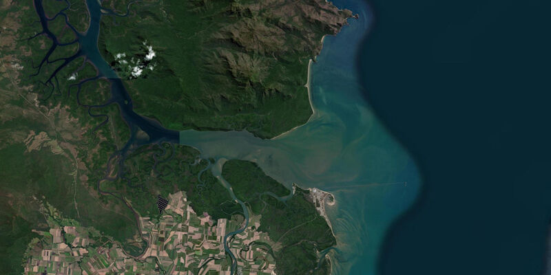 Satellite view of the coast near Lucinda