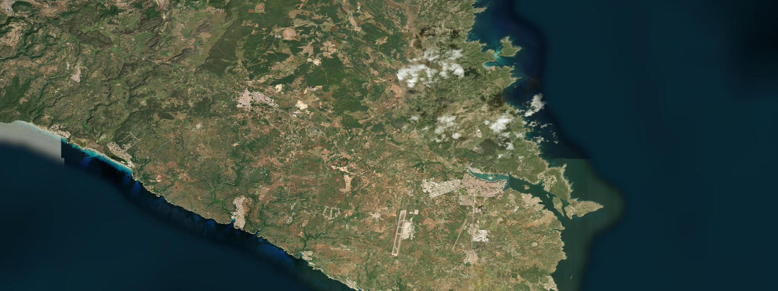 Satellite view of the coast near Mahon