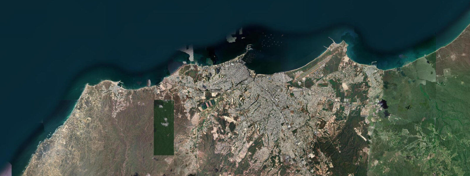 Satellite view of the coast near Manta, Ecuador