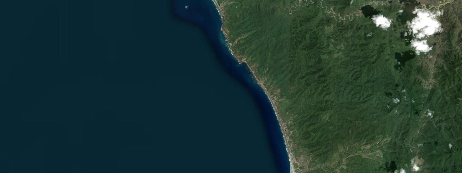Satellite view of the coast near Montañita