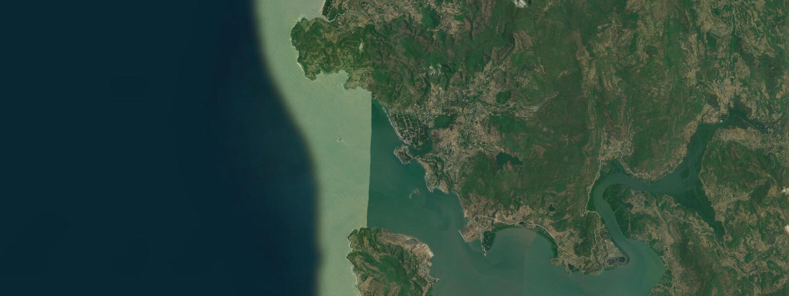 Satellite view of the coast near Murud, Maharashtra