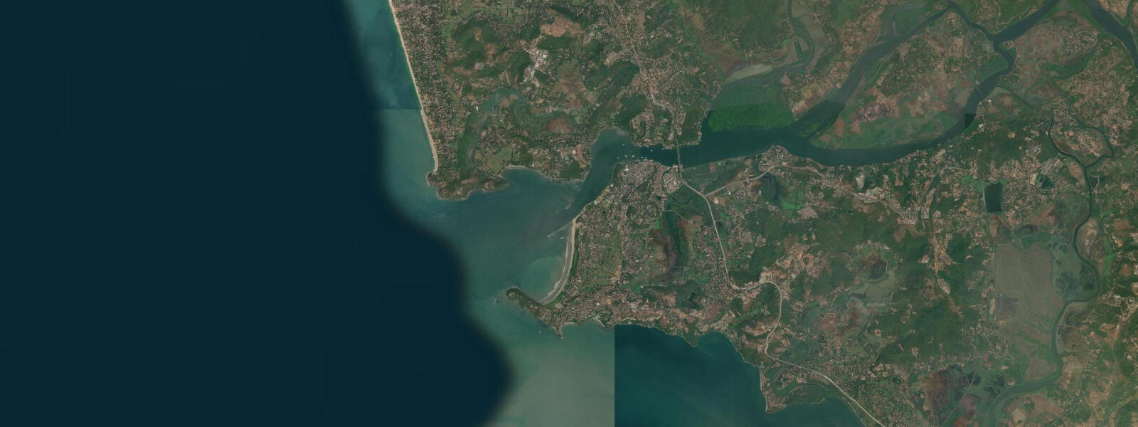 Satellite view of the coast near Panaji