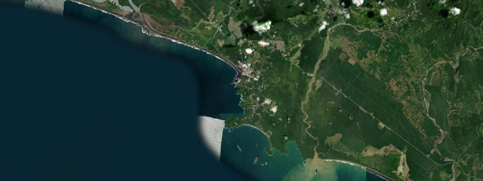 Satellite view of the coast near Quepos, Puntarenas