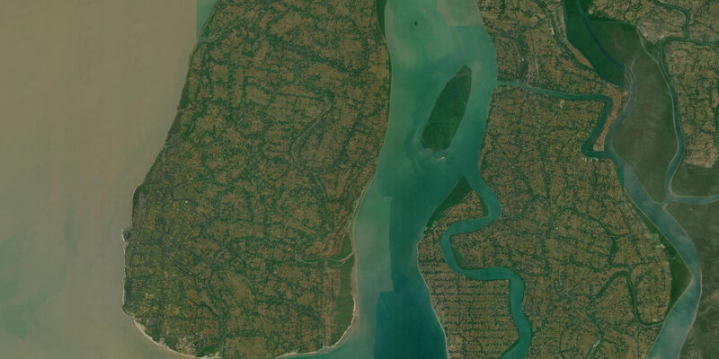 Satellite view of the coast near Sagar Island, West Bengal