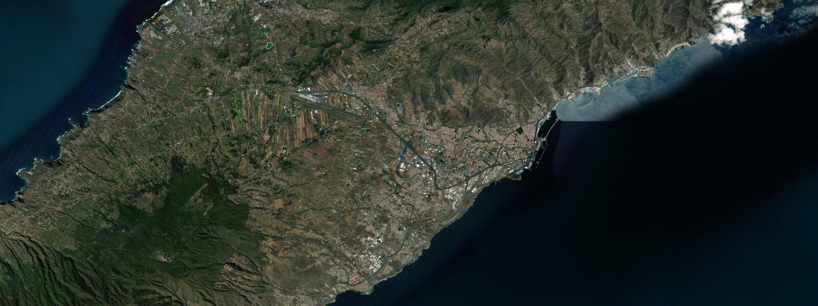 Satellite view of the coast near Santa Cruz de Tenerife