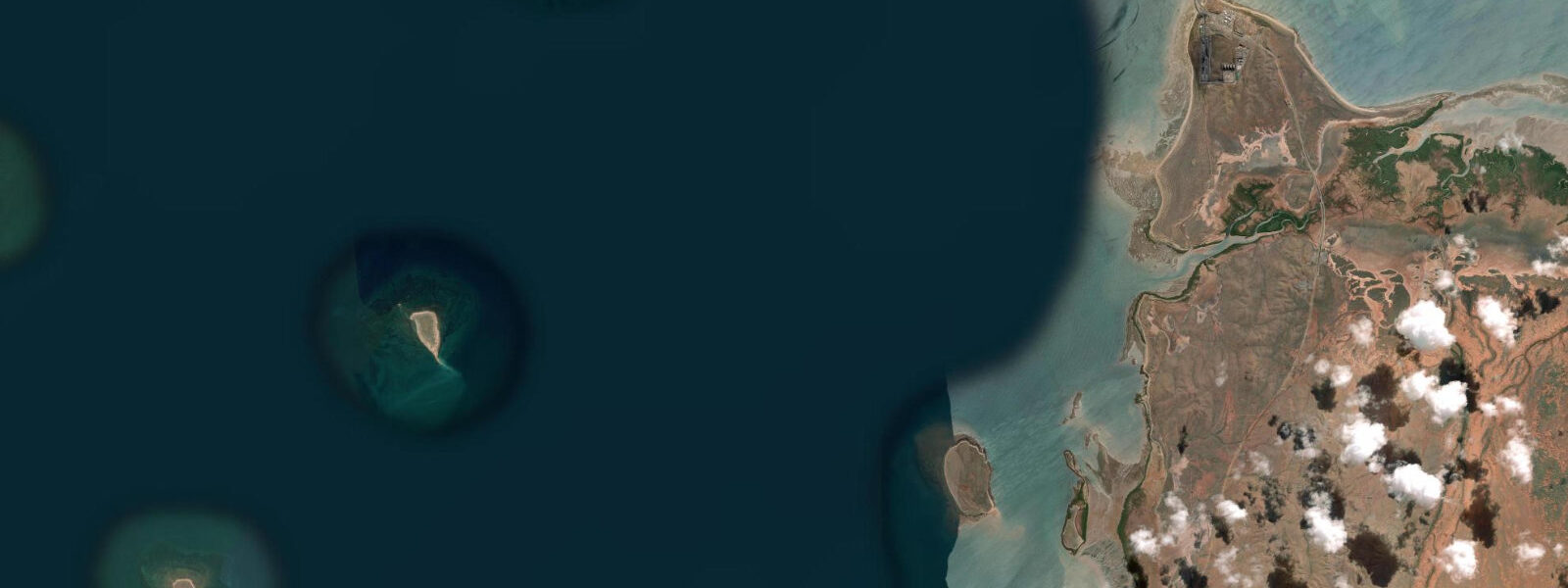 Satellite view of the coast near Steamboat Island