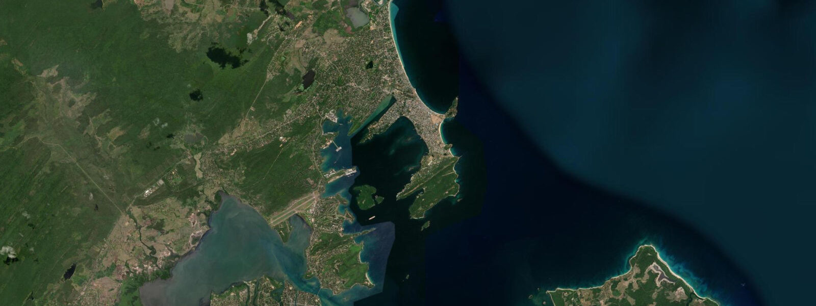 Satellite view of the coast near Trincomalee