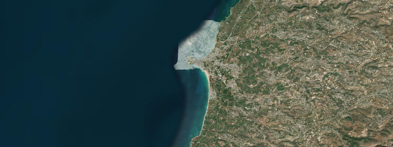 Satellite view of the coast near Tyre (Sur)